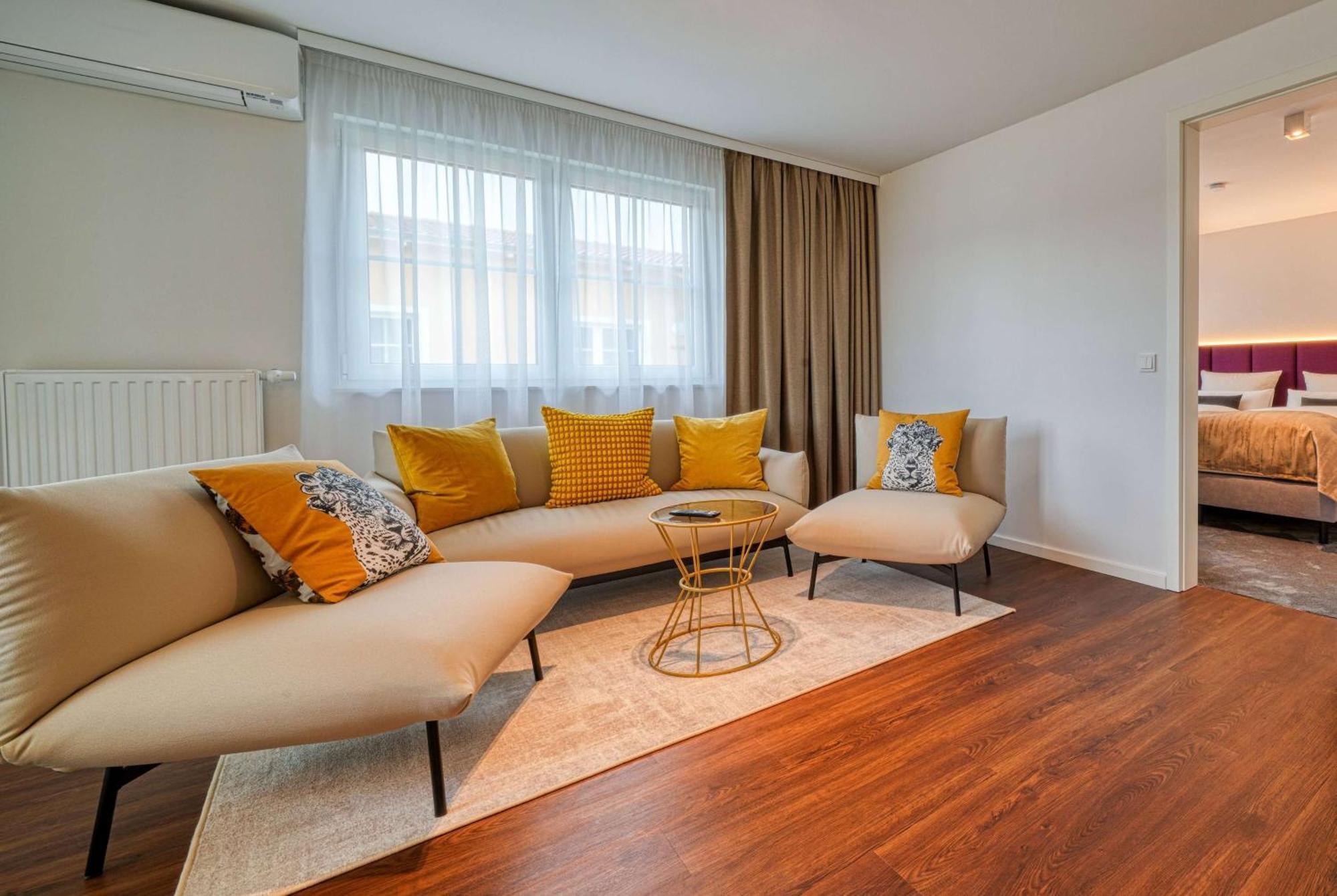 Fourside Hotel Ringsheim, Trademark Collection By Wyndham Exteriör bild
