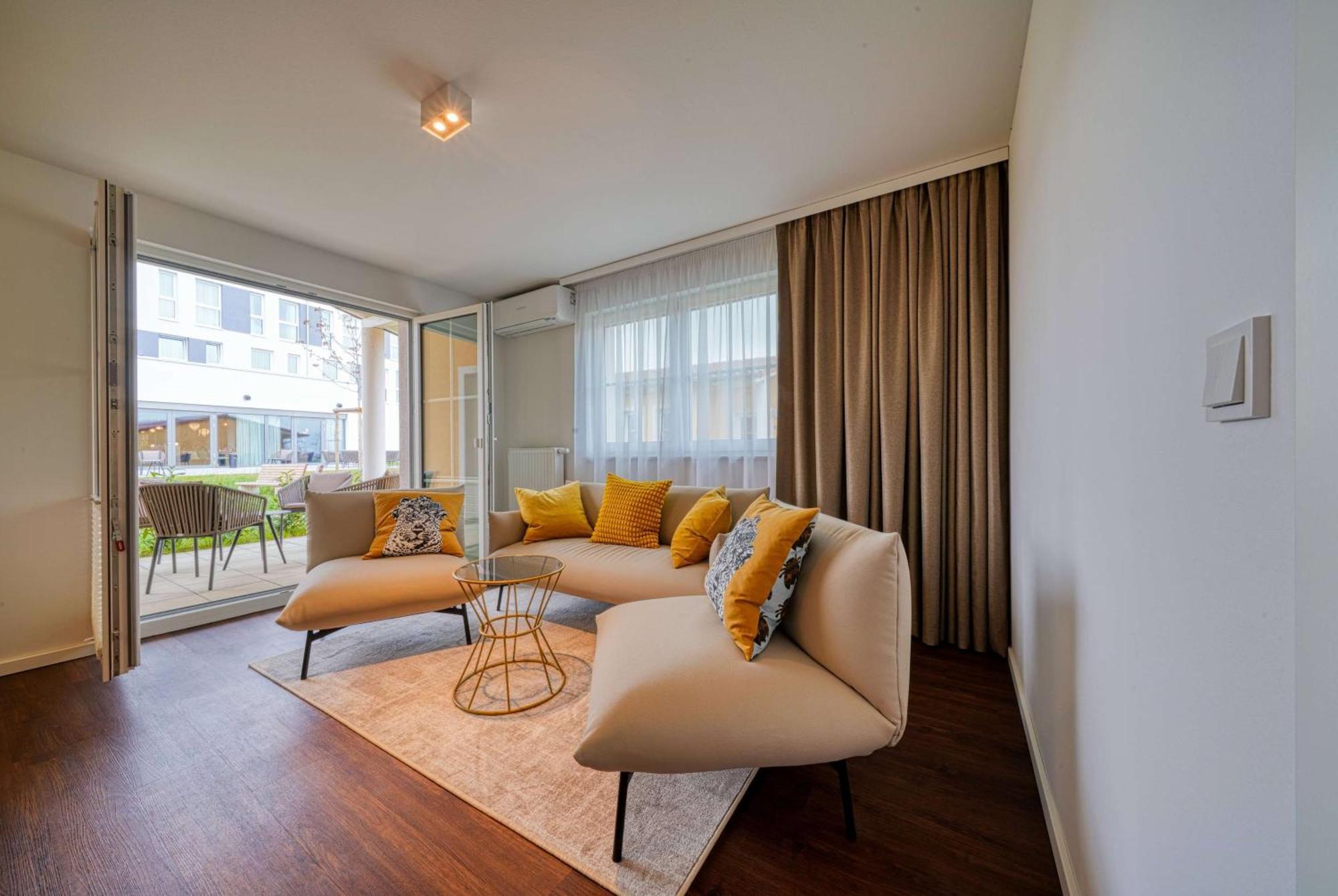 Fourside Hotel Ringsheim, Trademark Collection By Wyndham Exteriör bild